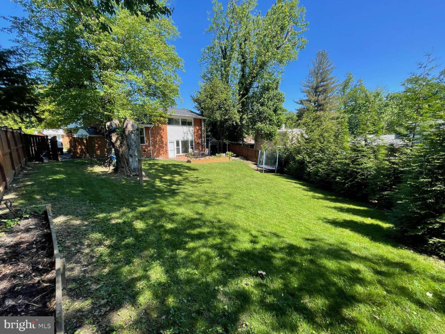 5503 SHELDON DRIVE