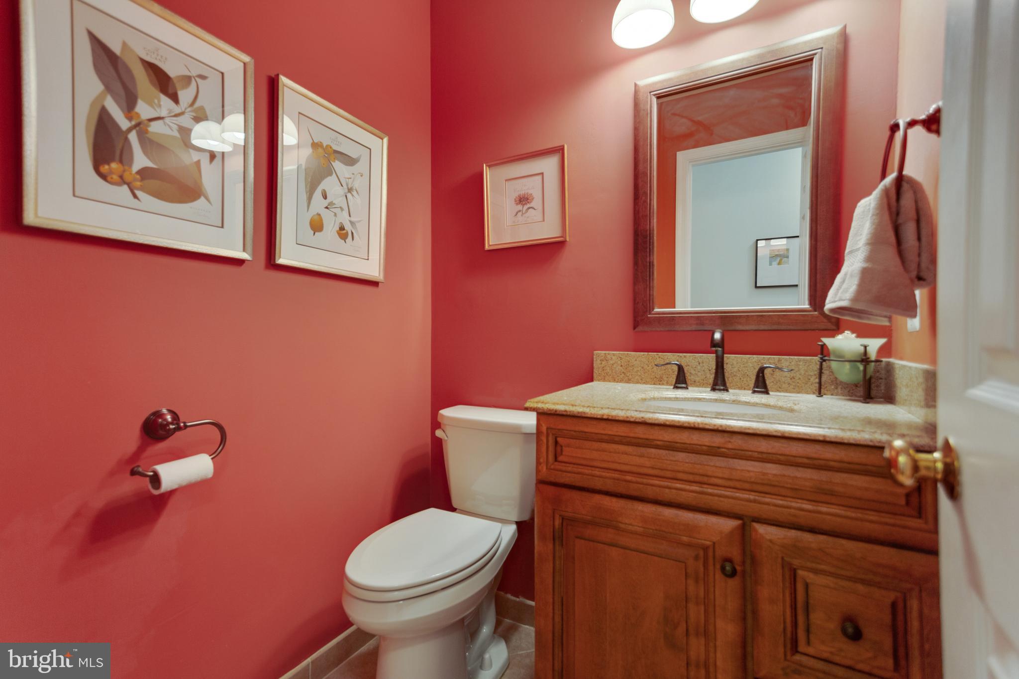 OAKBOROUGH SQUARE - Residential