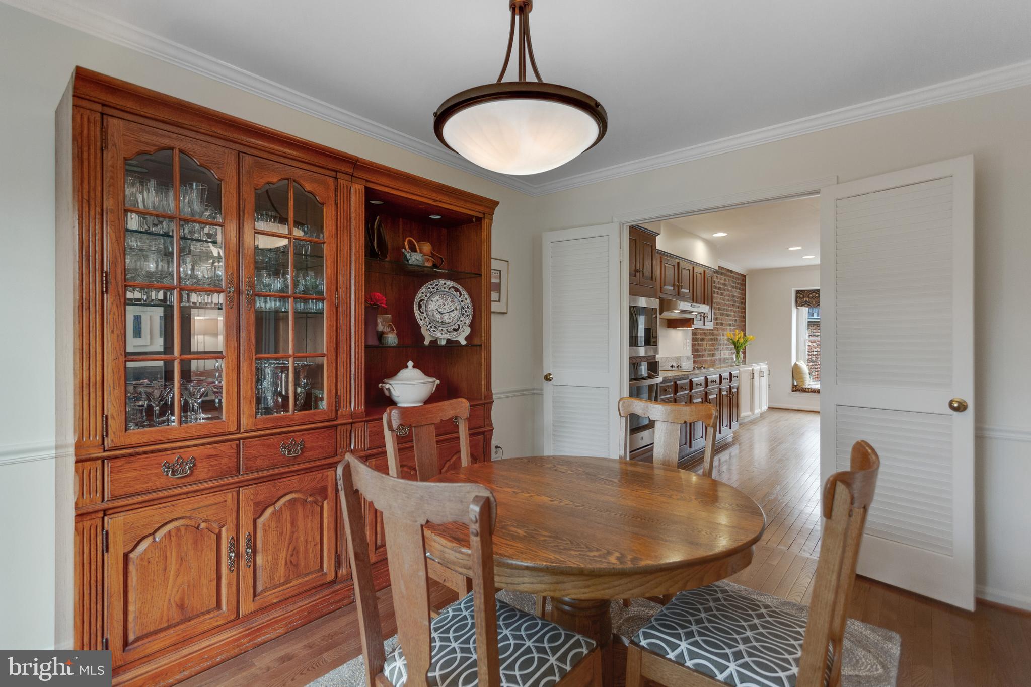 OAKBOROUGH SQUARE - Residential