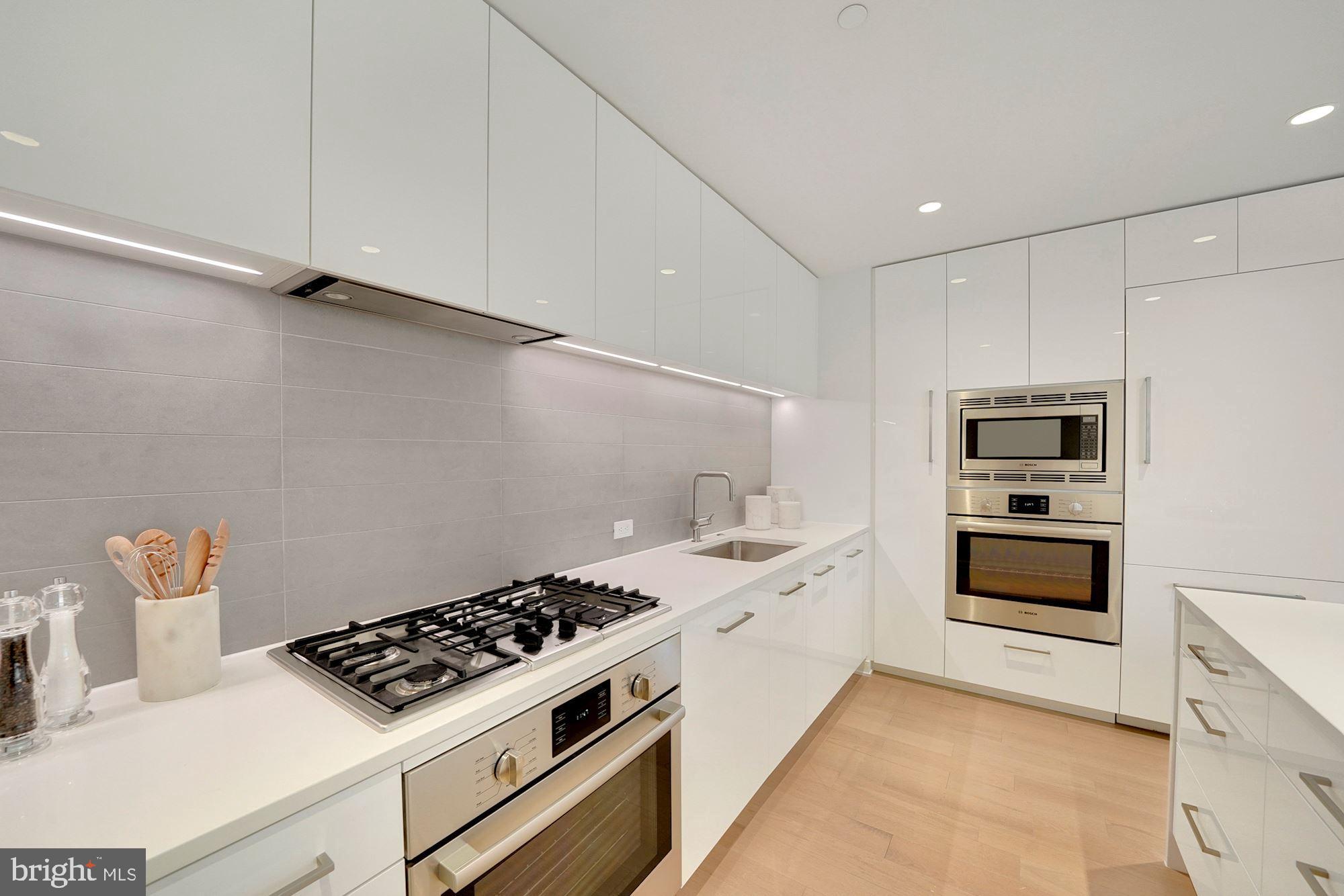 WEST END - Residential