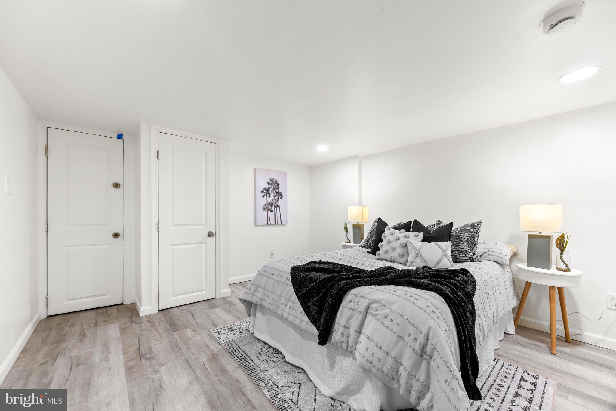 CLIFTON PARK - Residential