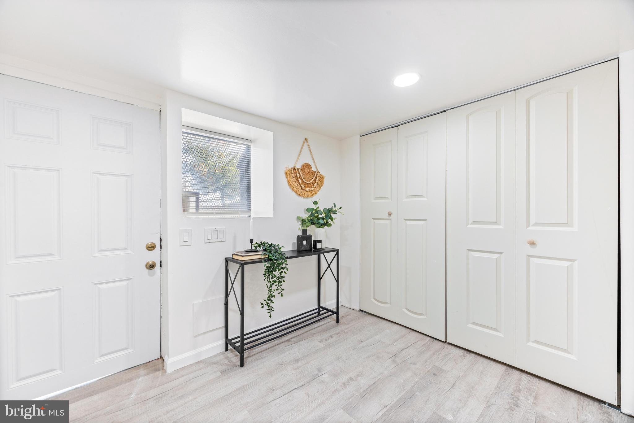 CLIFTON PARK - Residential