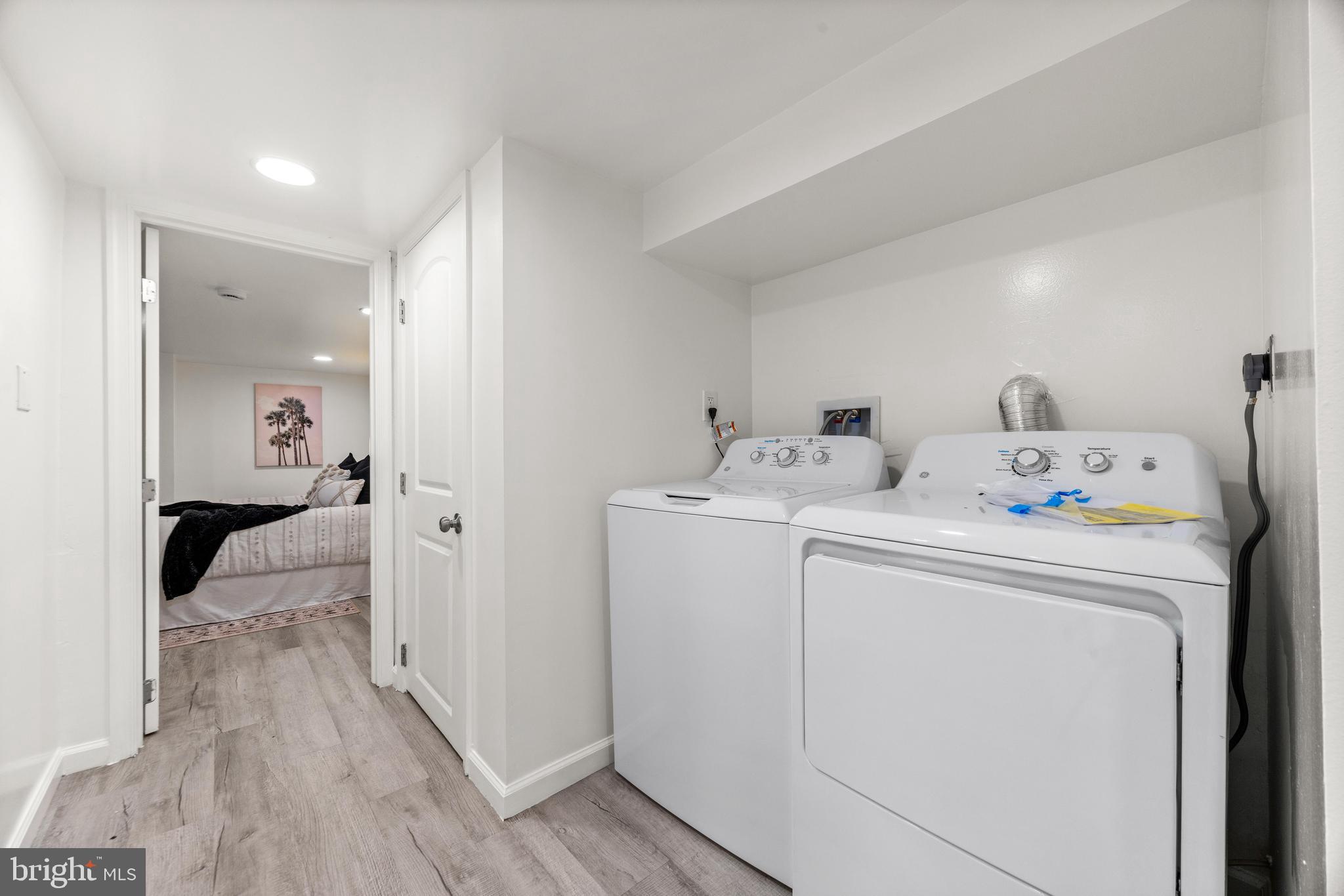 CLIFTON PARK - Residential