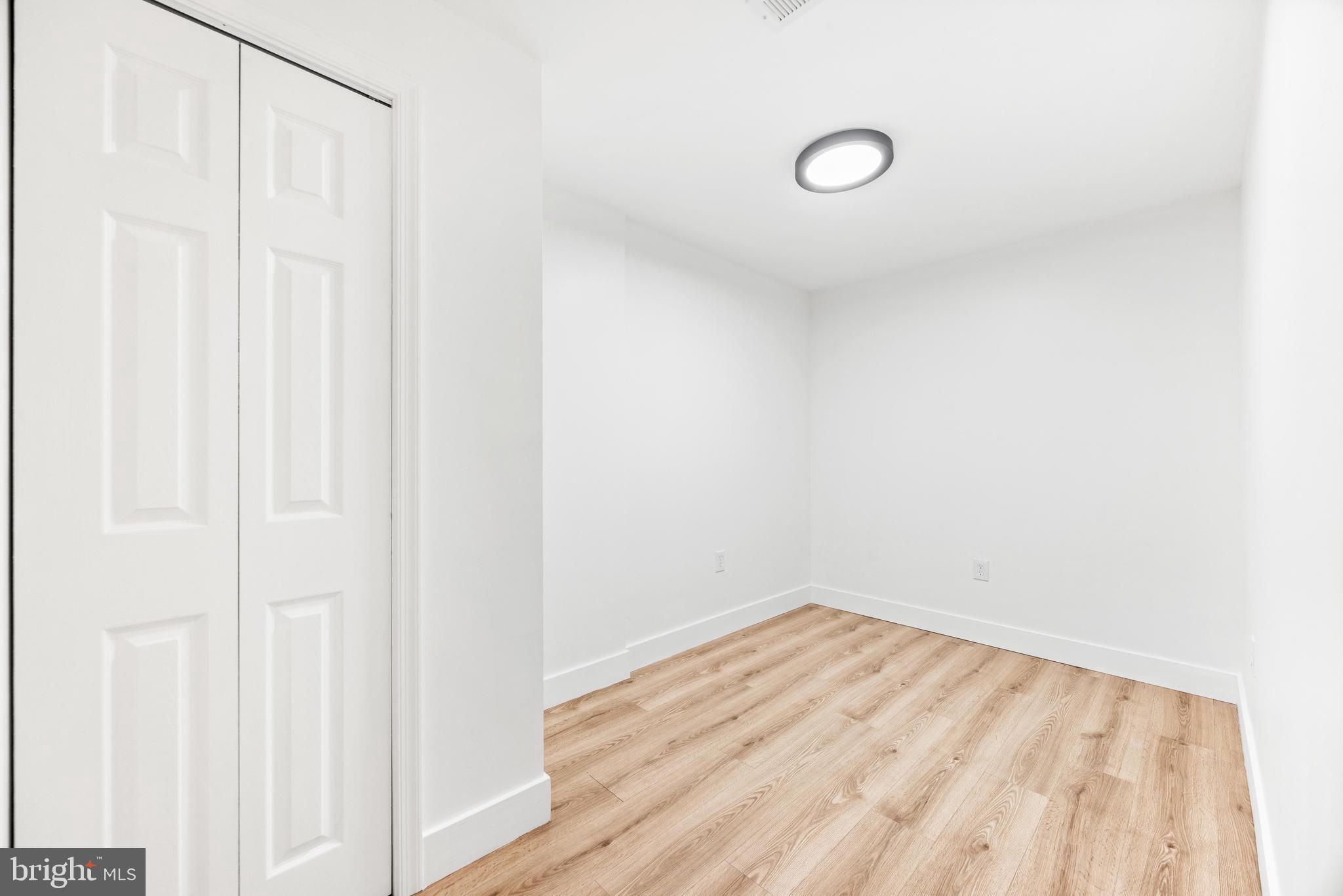 CLIFTON PARK - Residential