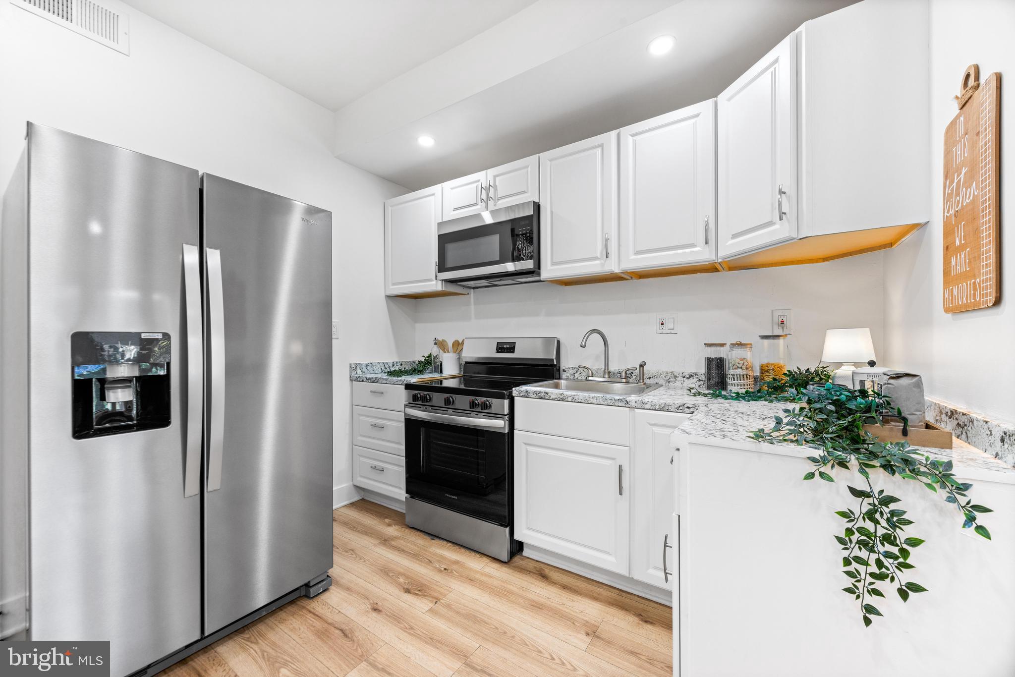 CLIFTON PARK - Residential