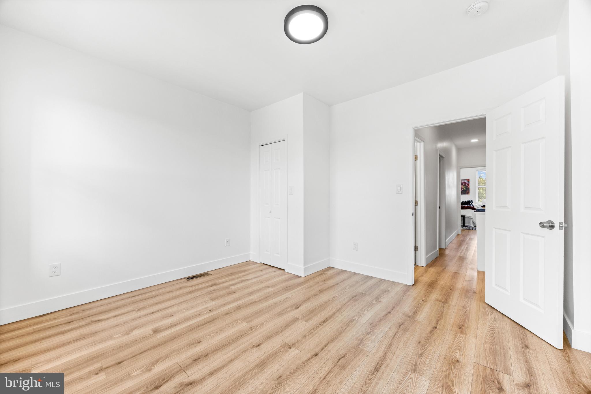 CLIFTON PARK - Residential