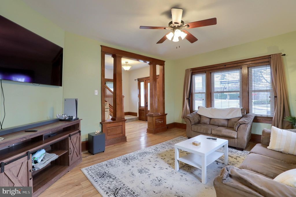 Photo of 31 S WILSON AVE, ELIZABETHTOWN, PA 17022 (MLS # PALA2030574)