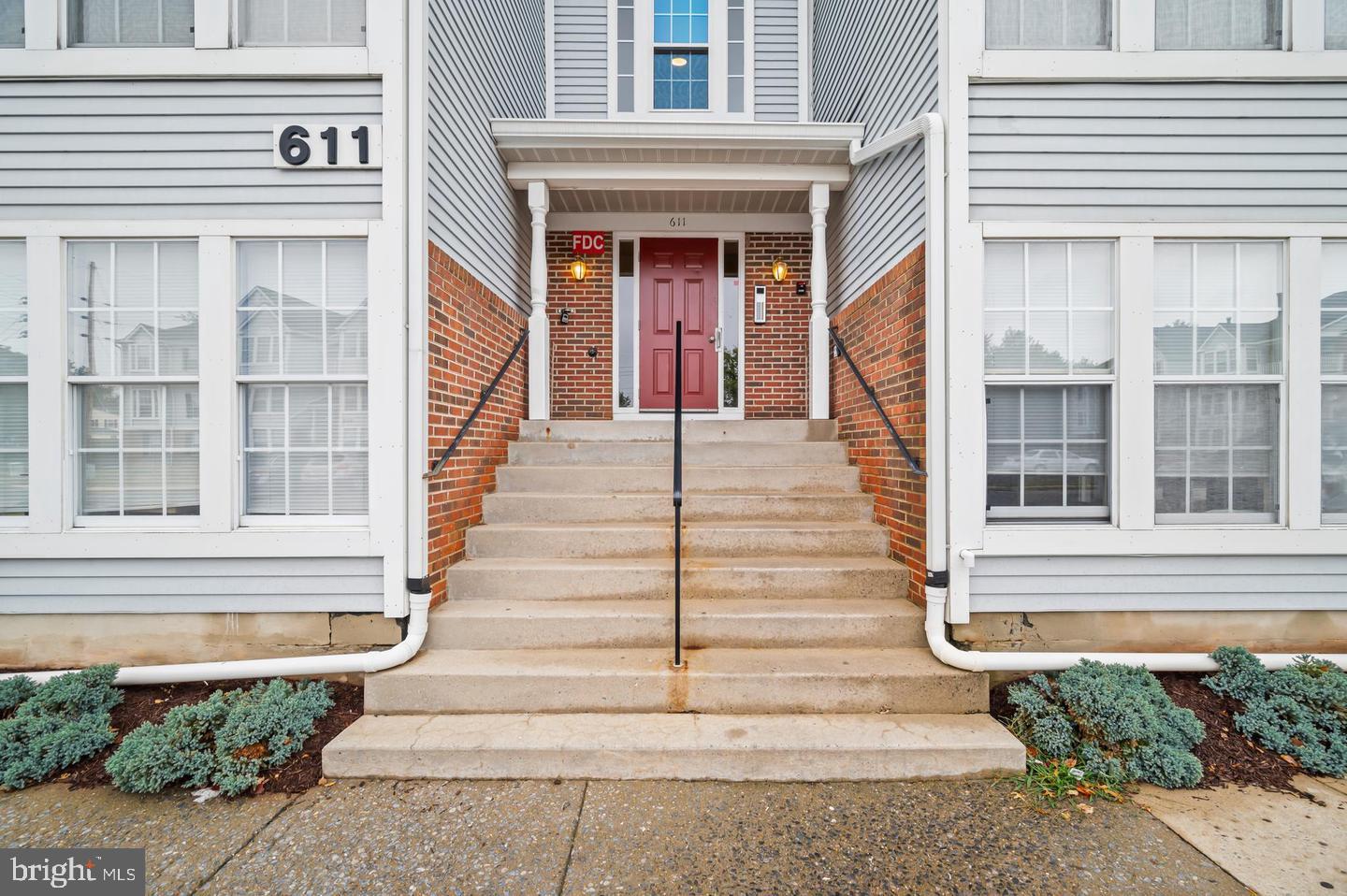 611 HIMES AVENUE 109