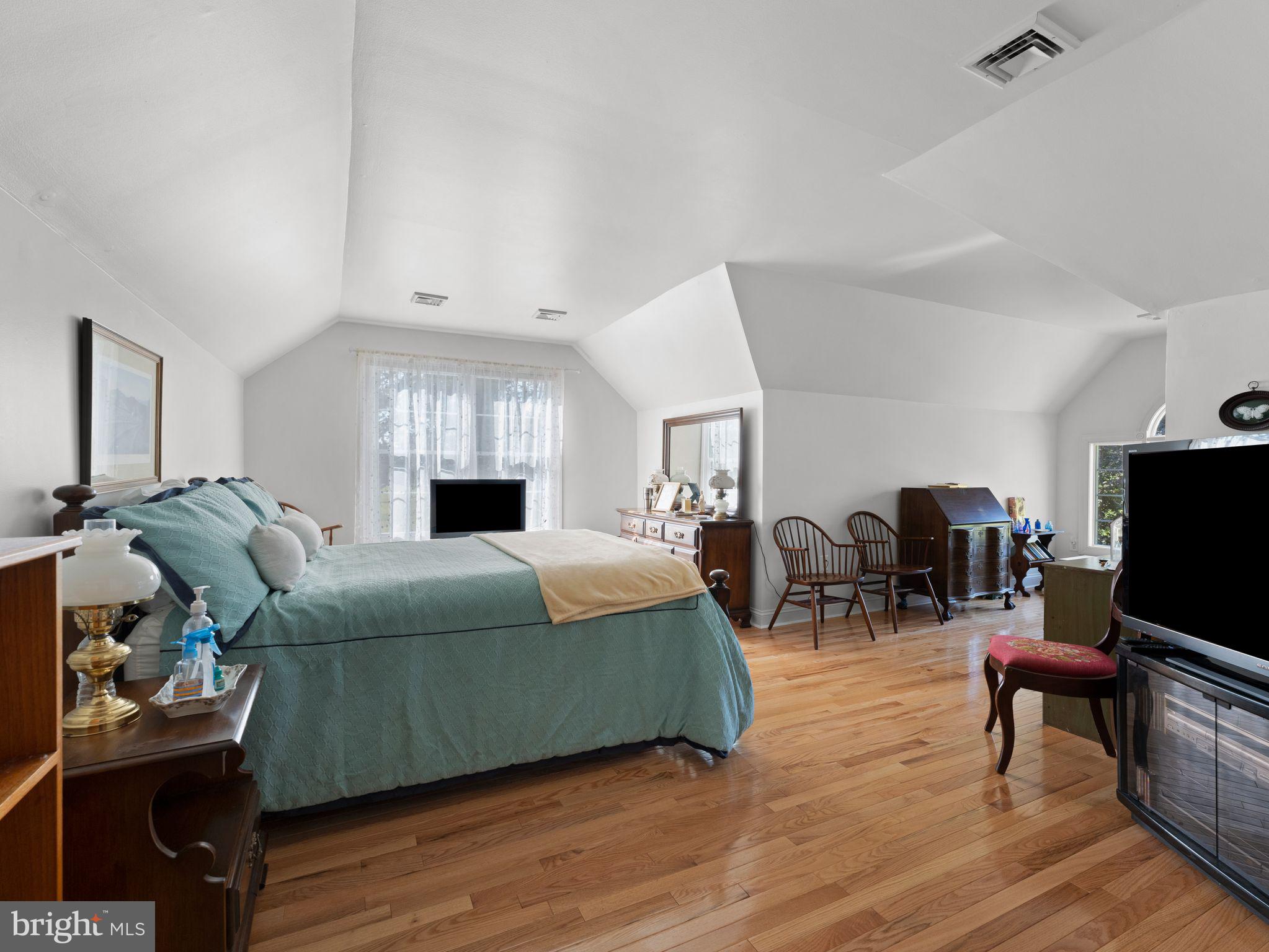 EVERGREEN - Residential