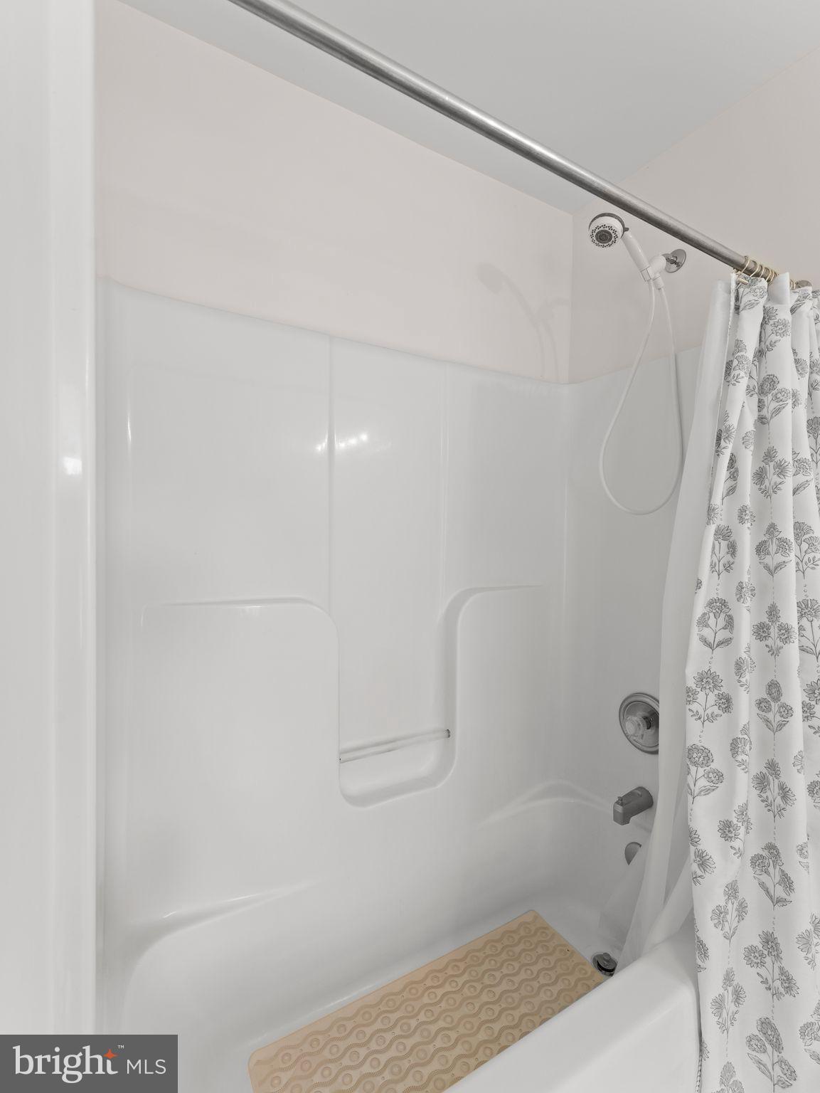 EVERGREEN - Residential