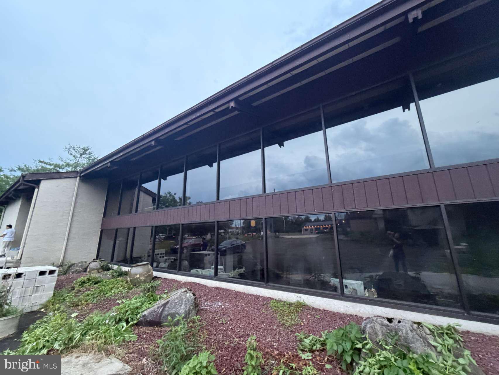 2624 BETHLEHEM PIKE