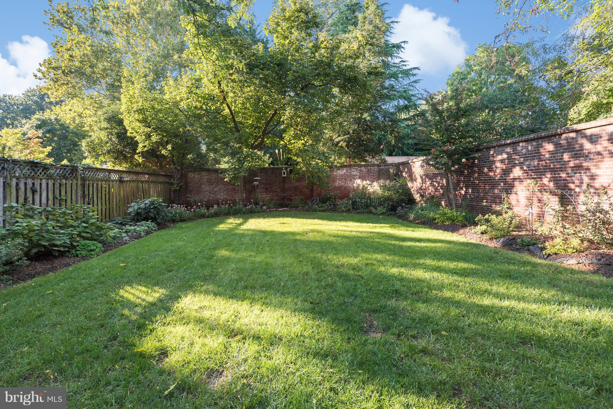 HISTORIC DISTRICT - Residential