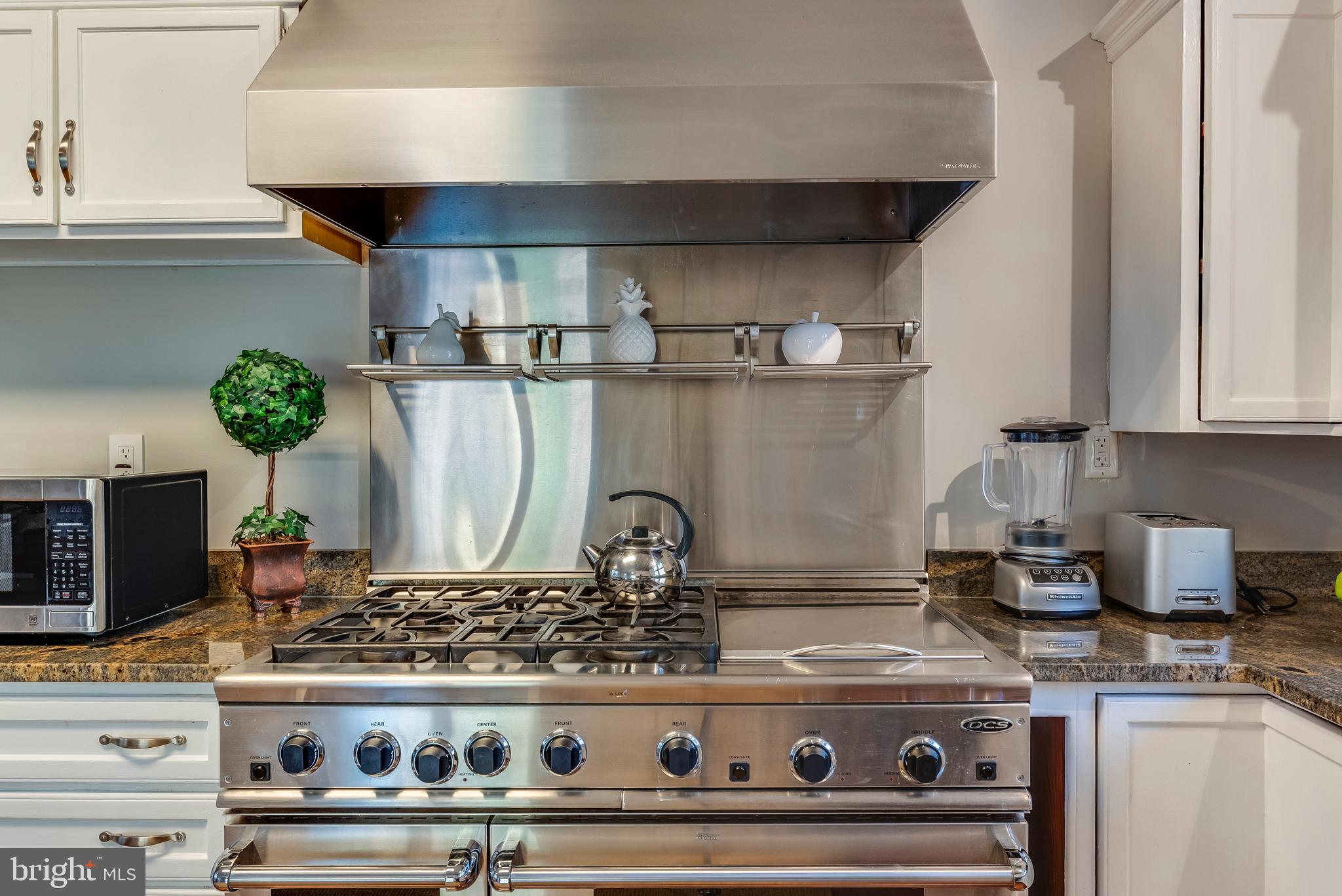 HISTORIC DISTRICT - Residential