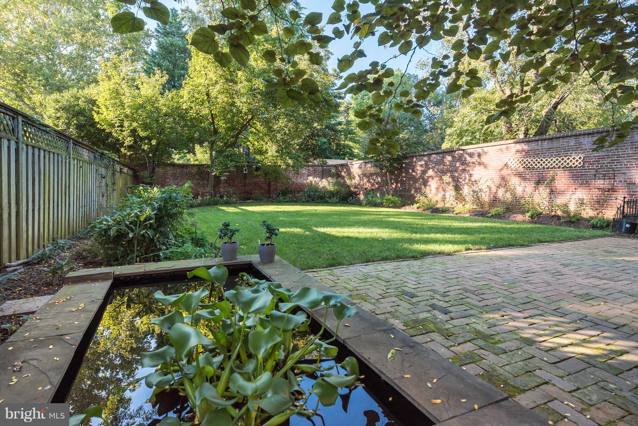 HISTORIC DISTRICT - Residential