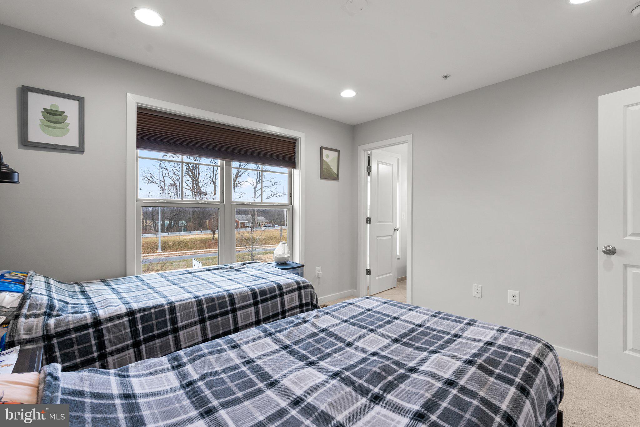 CABIN BRANCH - Residential Lease