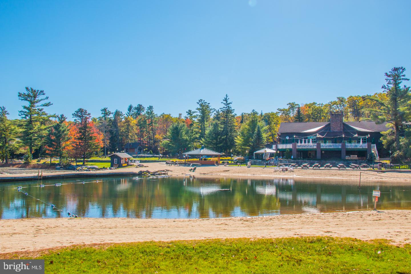 LAKE HARMONY - Residential