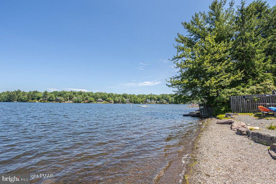 LAKE HARMONY - Residential