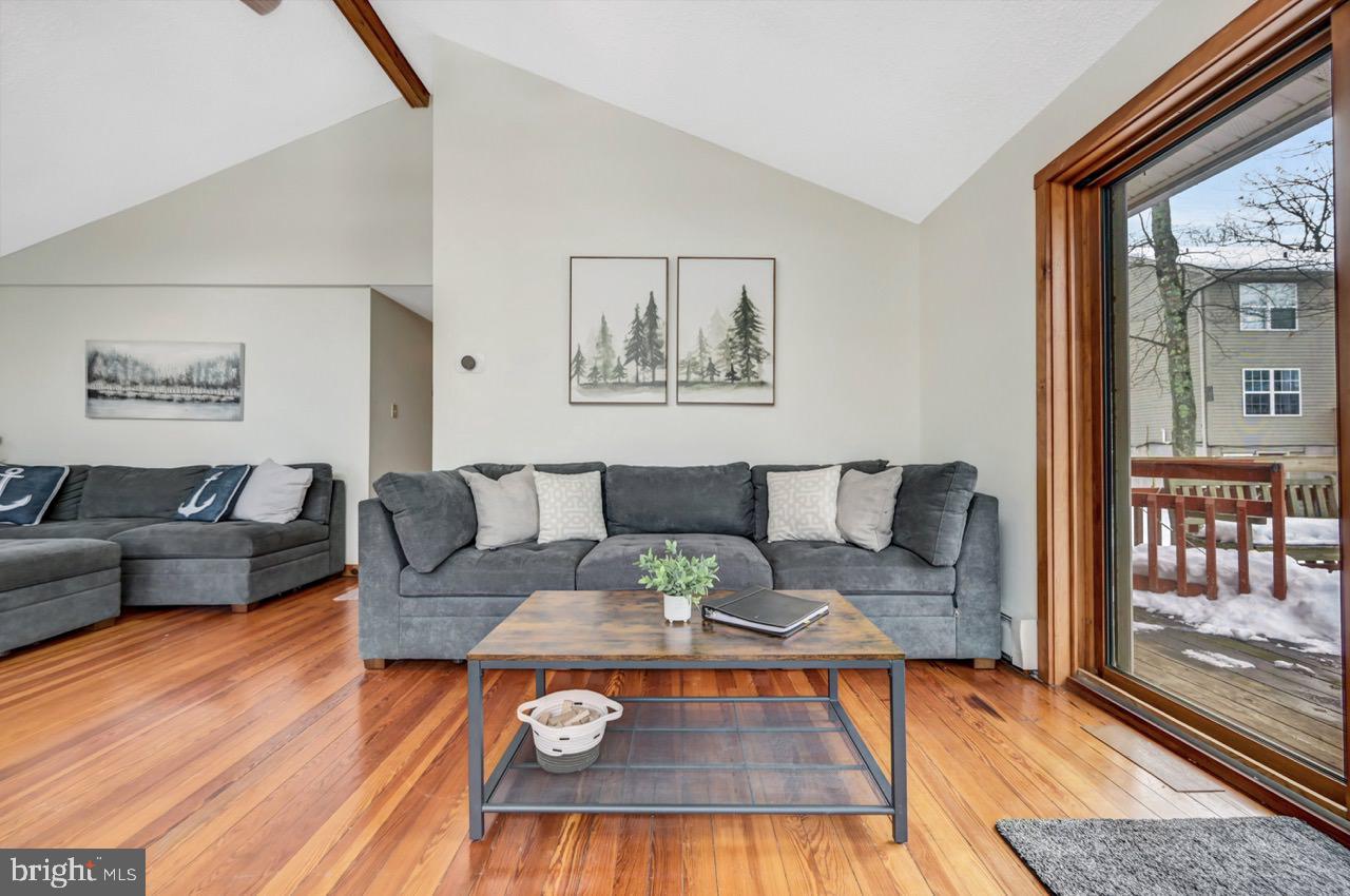 LAKE HARMONY - Residential