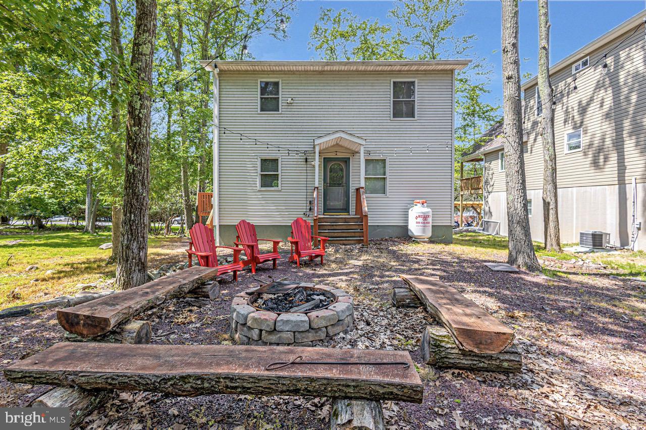 LAKE HARMONY - Residential