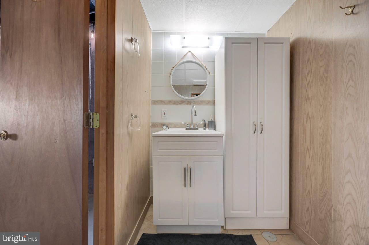 LAKE HARMONY - Residential