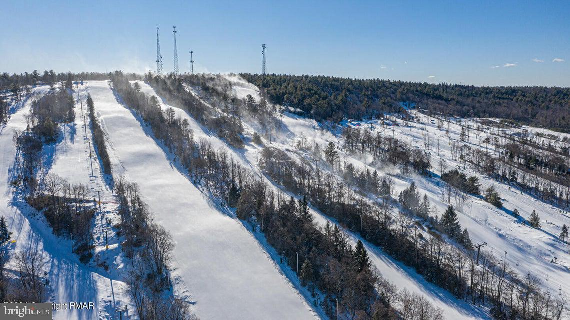 LAKE HARMONY - Residential