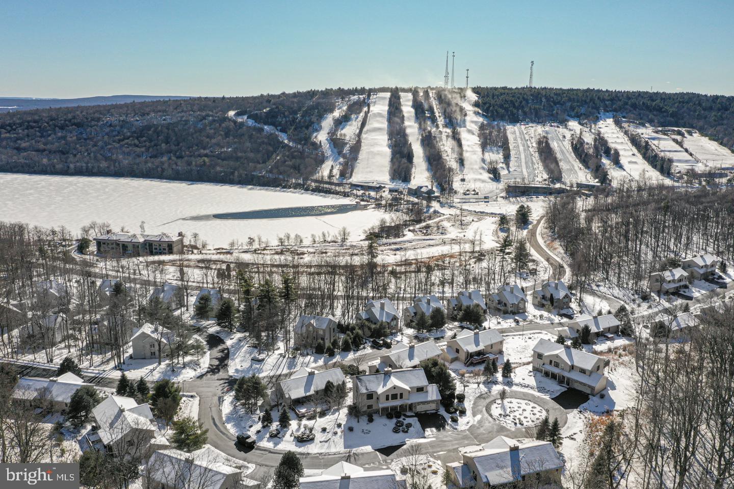 LAKE HARMONY - Residential
