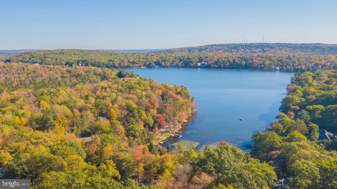 LAKE HARMONY - Residential