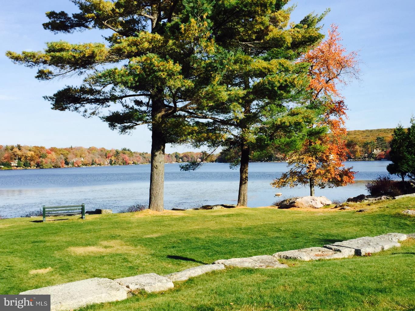 LAKE HARMONY - Residential