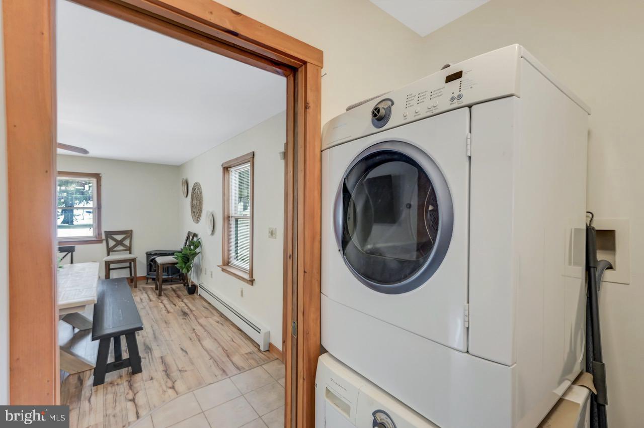 LAKE HARMONY - Residential