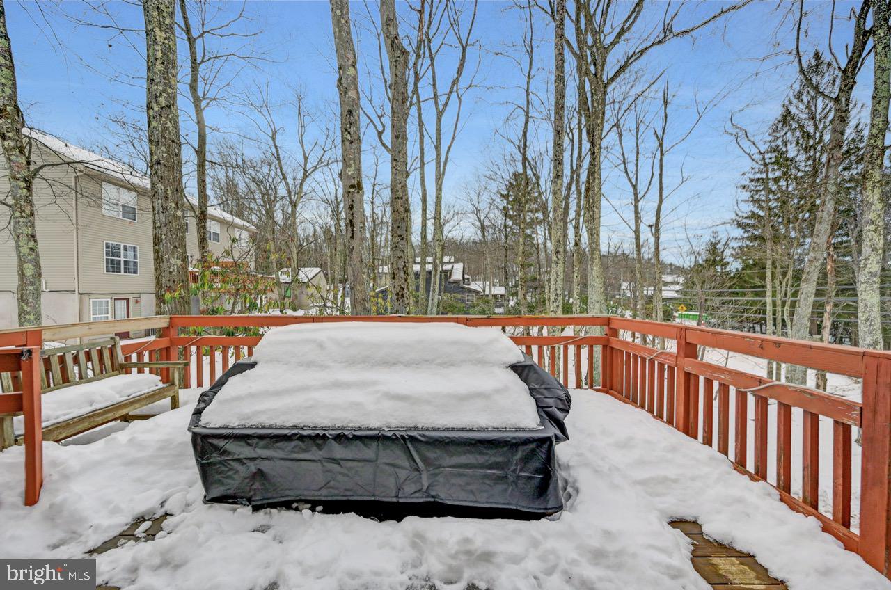 LAKE HARMONY - Residential