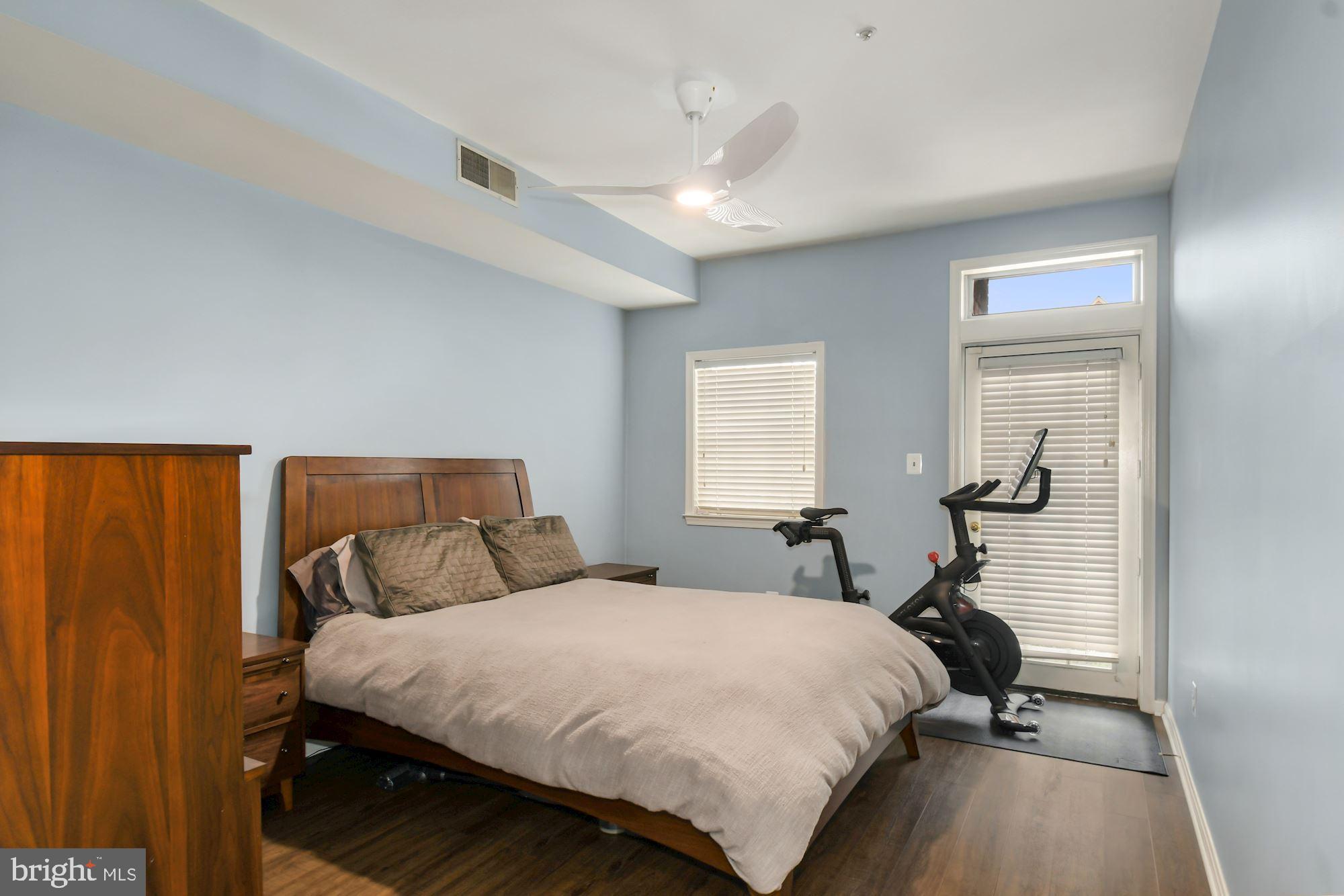 ETON SQUARE - Residential