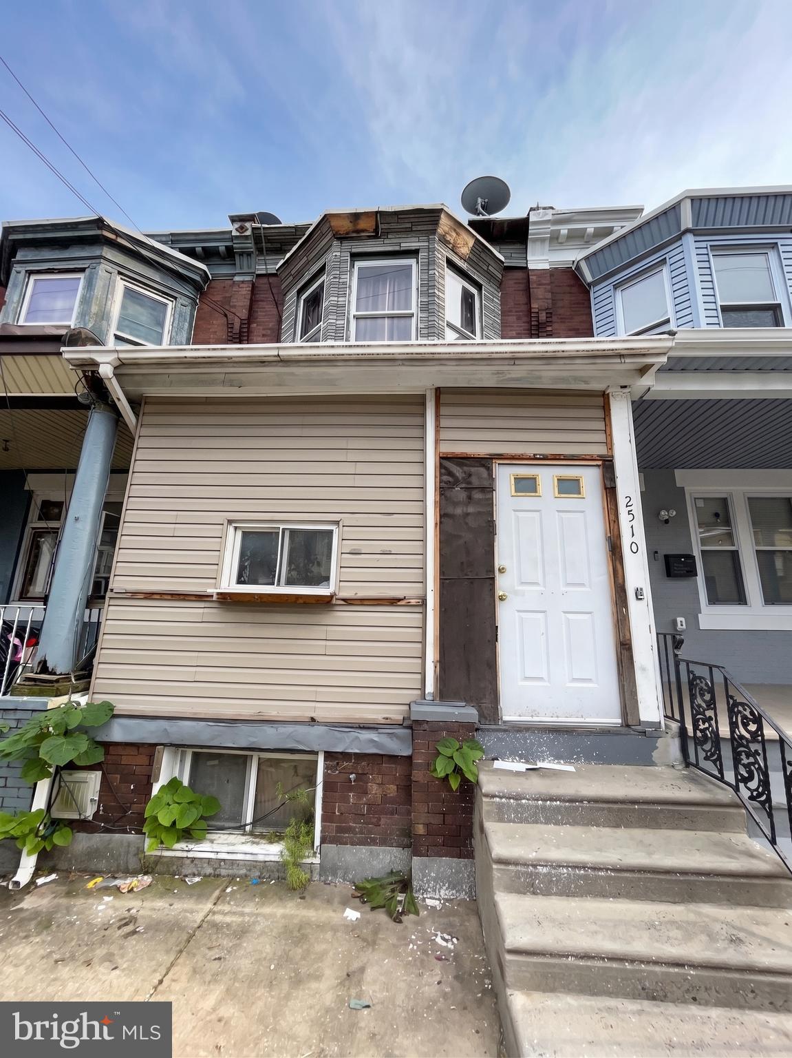 2510 W SOMERSET STREET