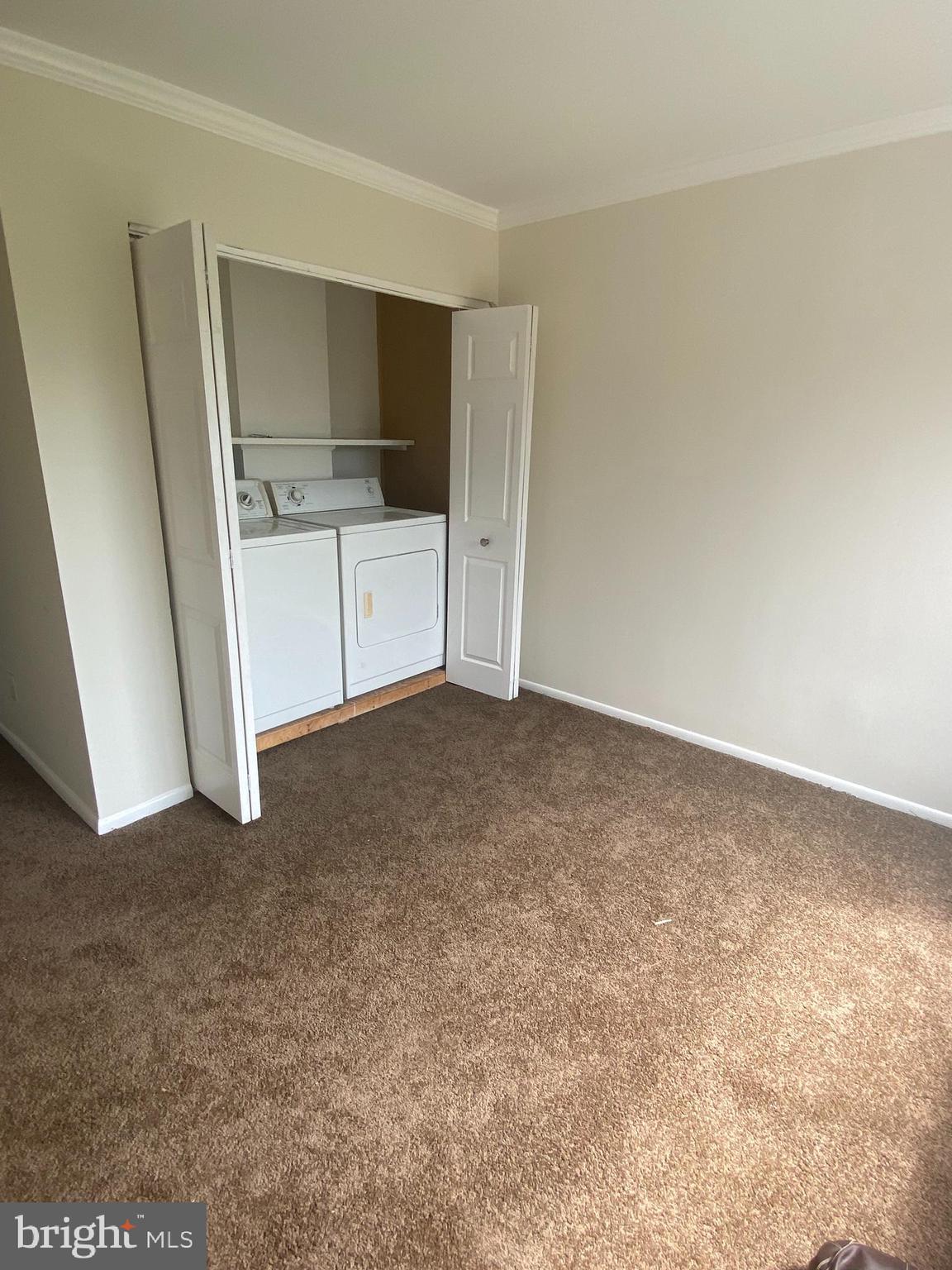 CHERRY GLEN CONDOS - Residential