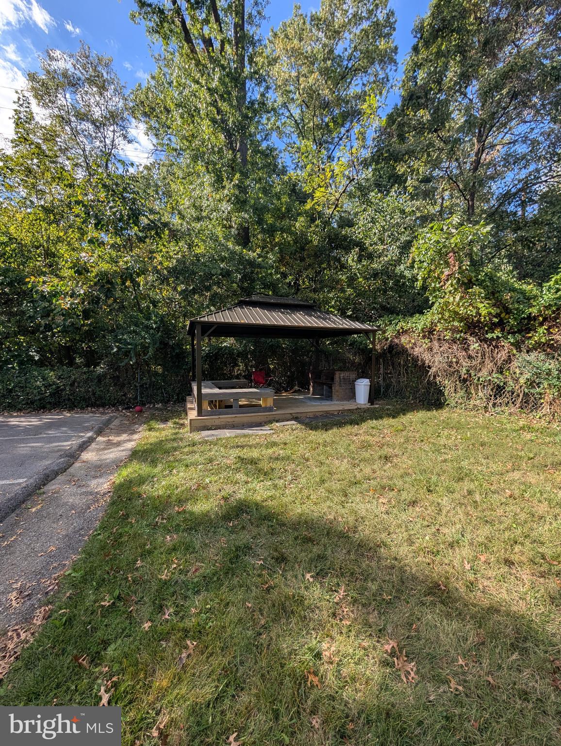 BEALLS - Residential Lease