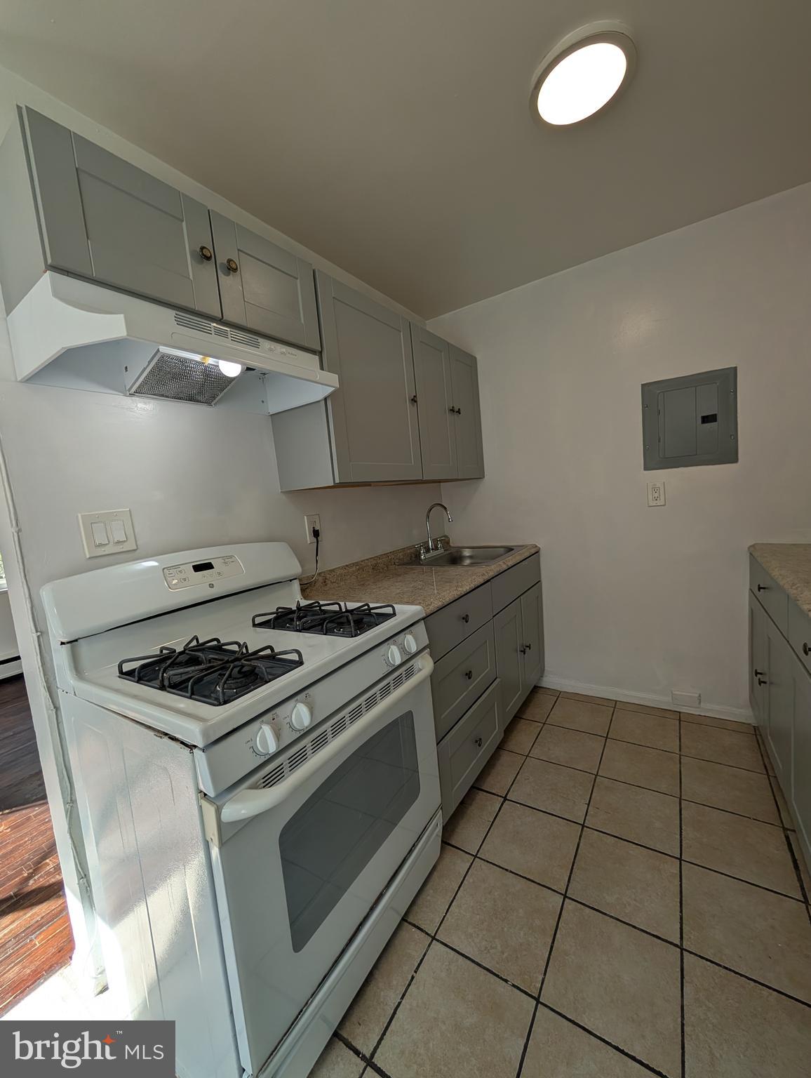 BEALLS - Residential Lease