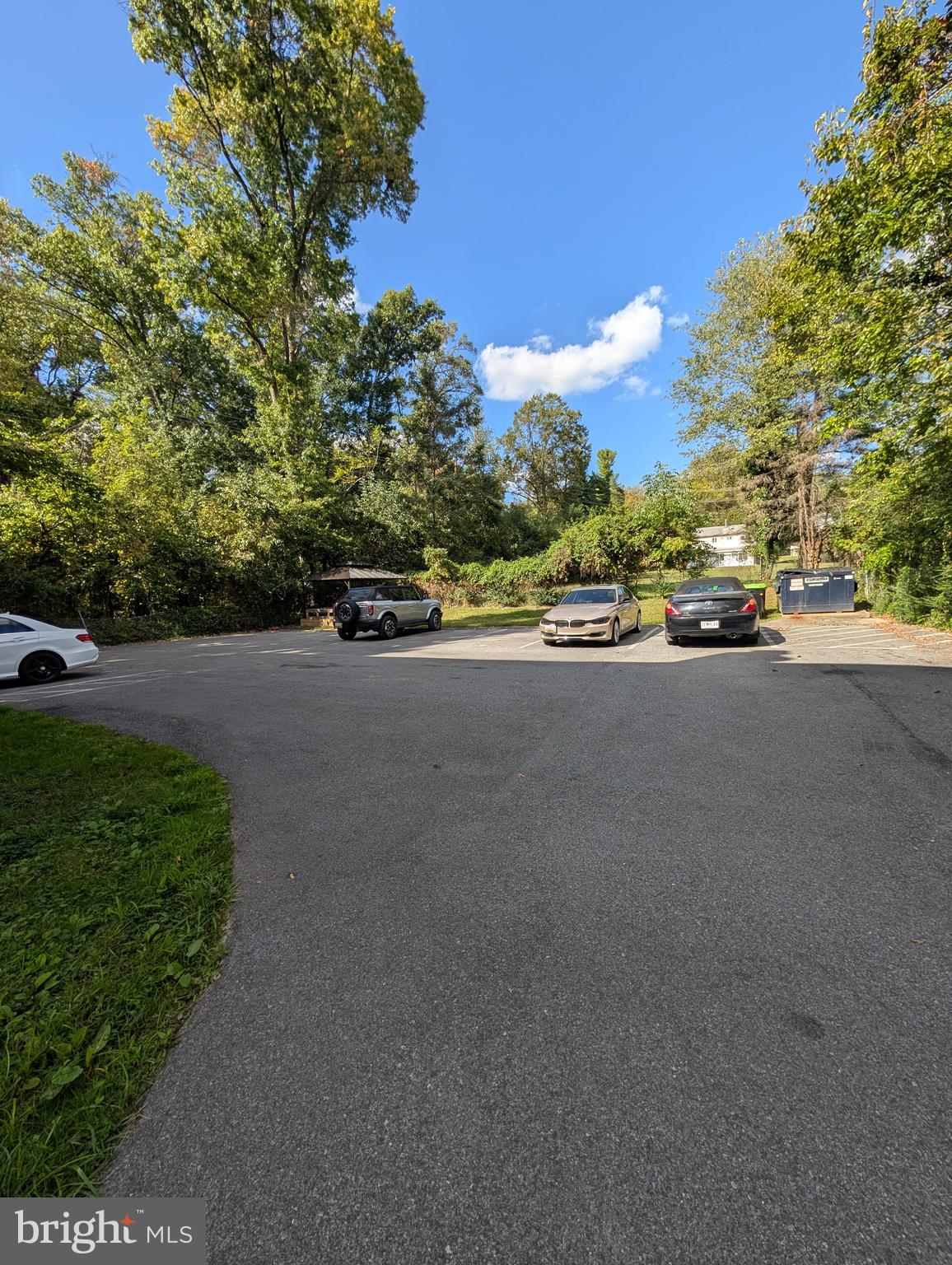 BEALLS - Residential Lease