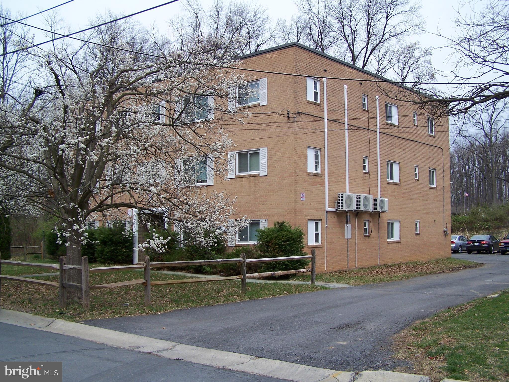 BEALLS - Residential Lease