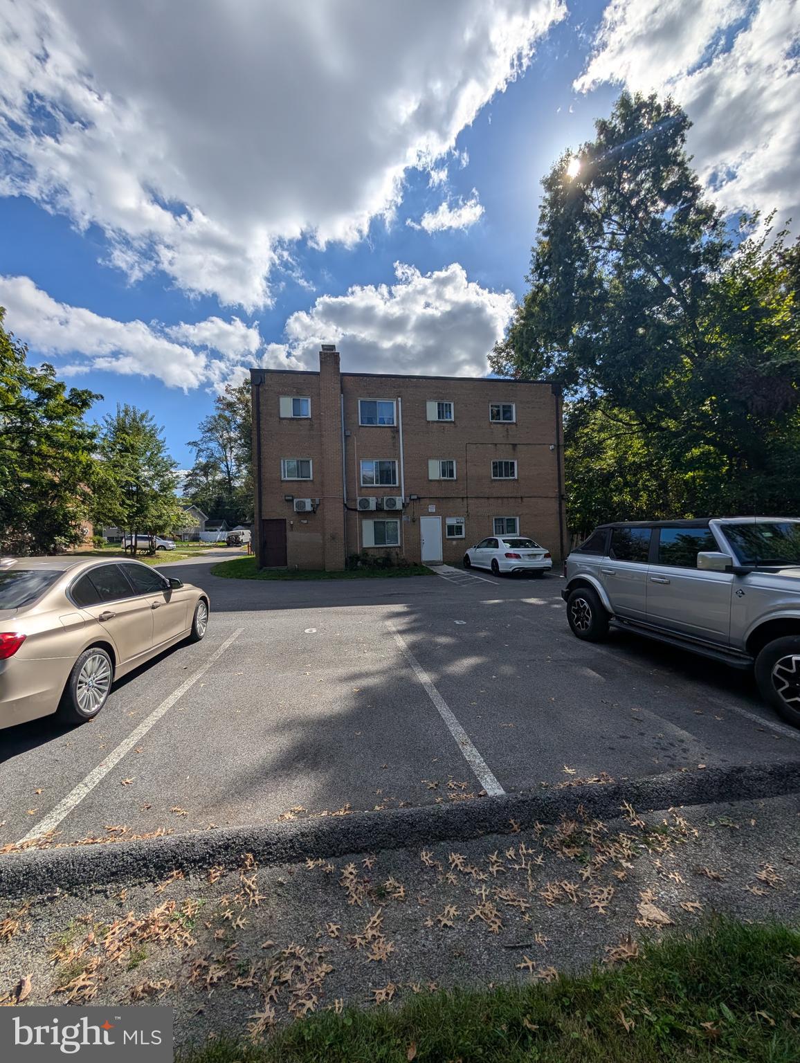 BEALLS - Residential Lease