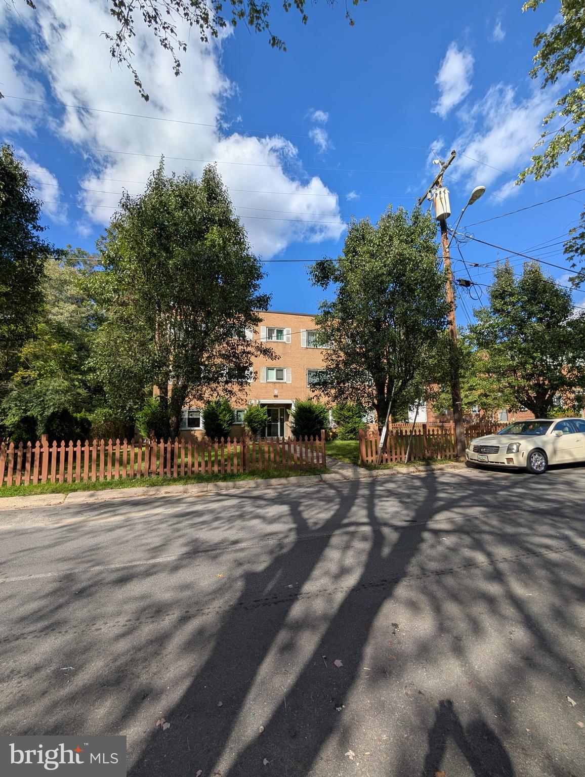 BEALLS - Residential Lease