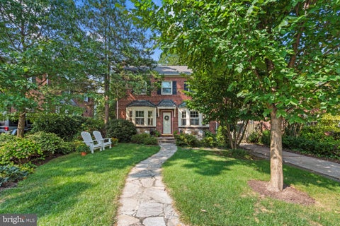 Homes For Sale - 902 Greenleigh Road<br/> BALTIMORE, MD 21212