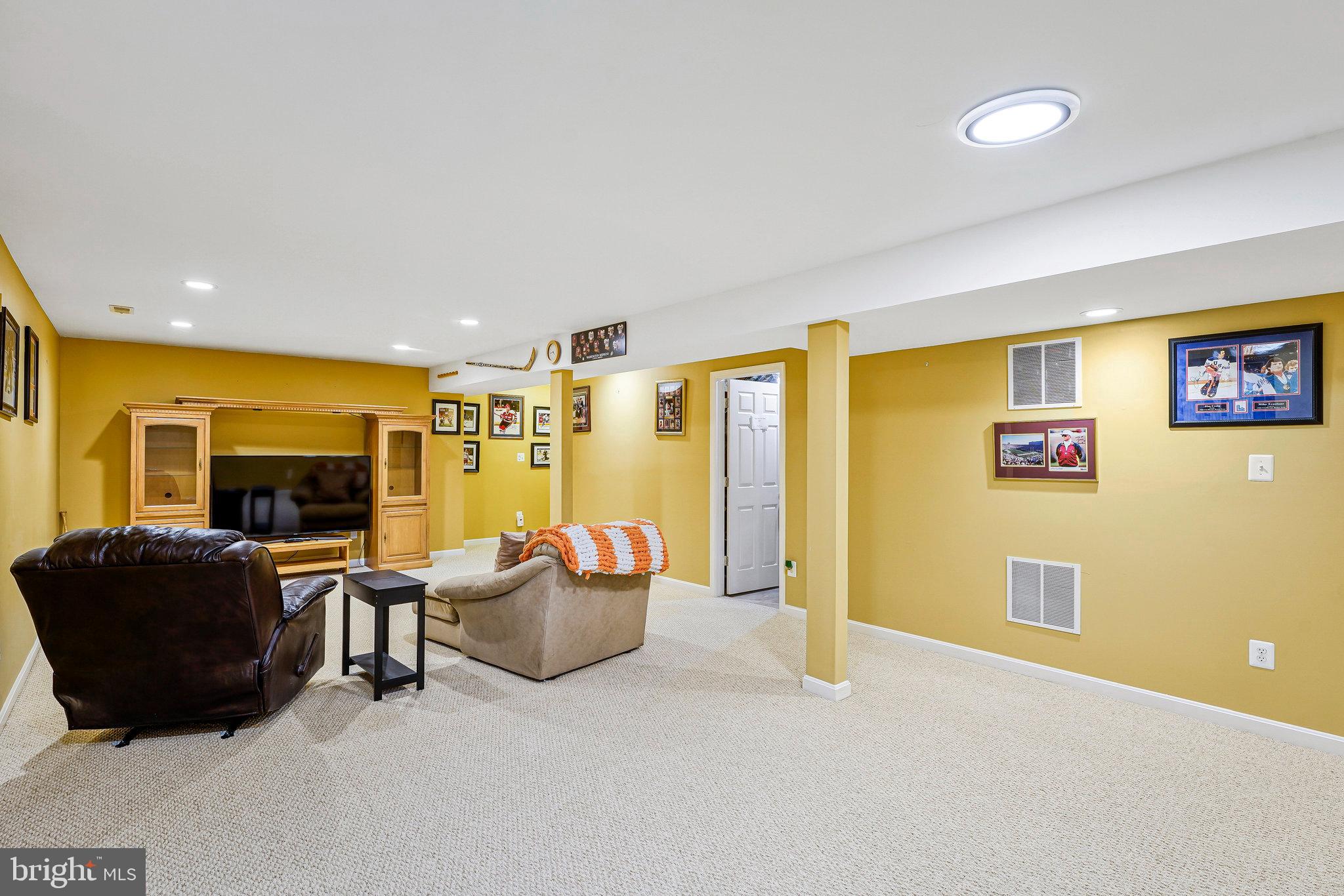 ARROWOOD - Residential