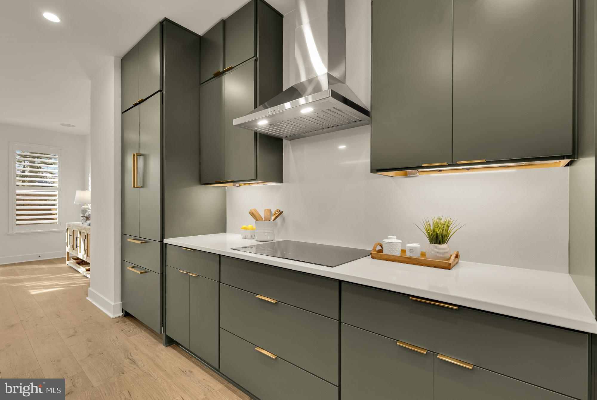 WESTBARD SQUARE - Residential