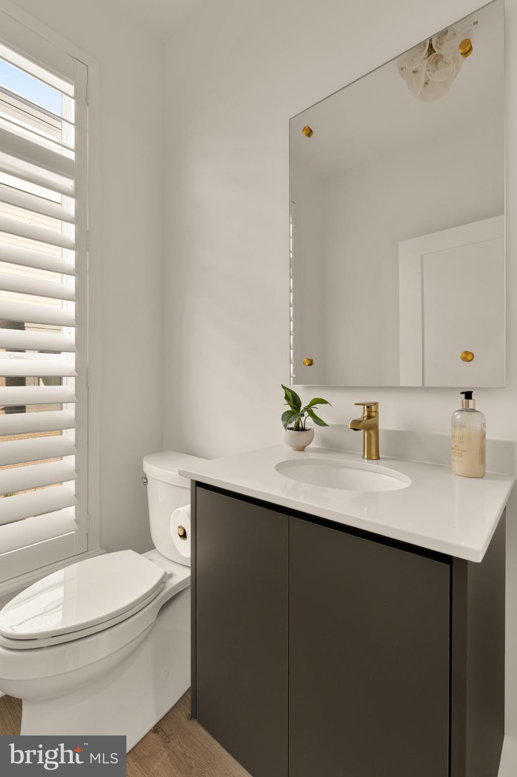 WESTBARD SQUARE - Residential