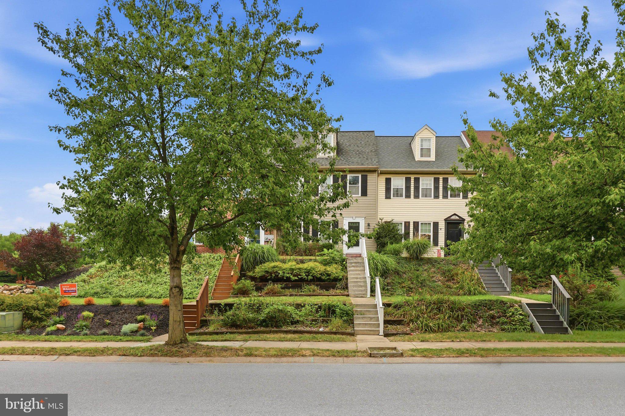 22 PENNWICK DRIVE