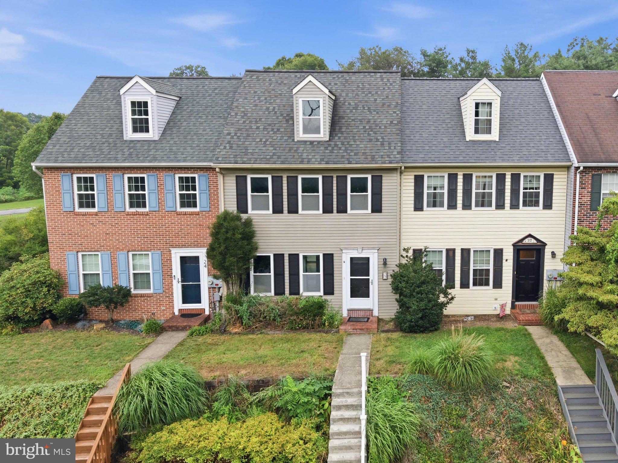 22 PENNWICK DRIVE