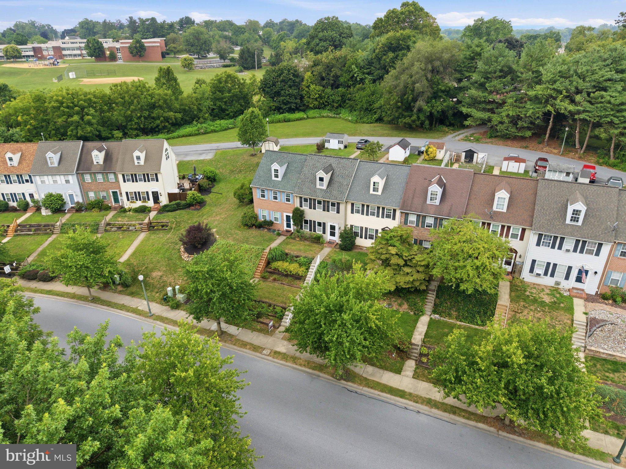 22 PENNWICK DRIVE