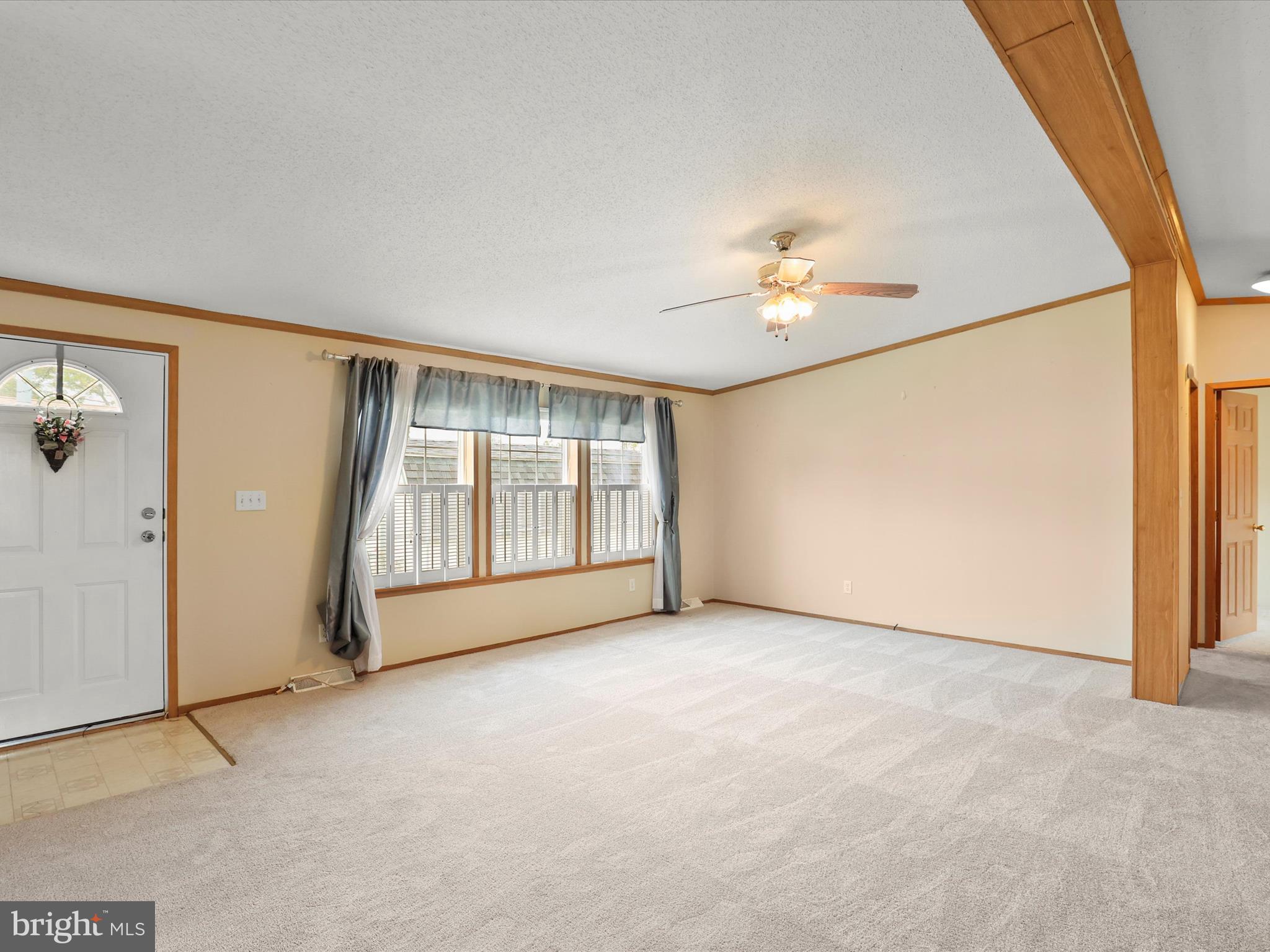 EAGLE VIEW COMMUNITY - Residential