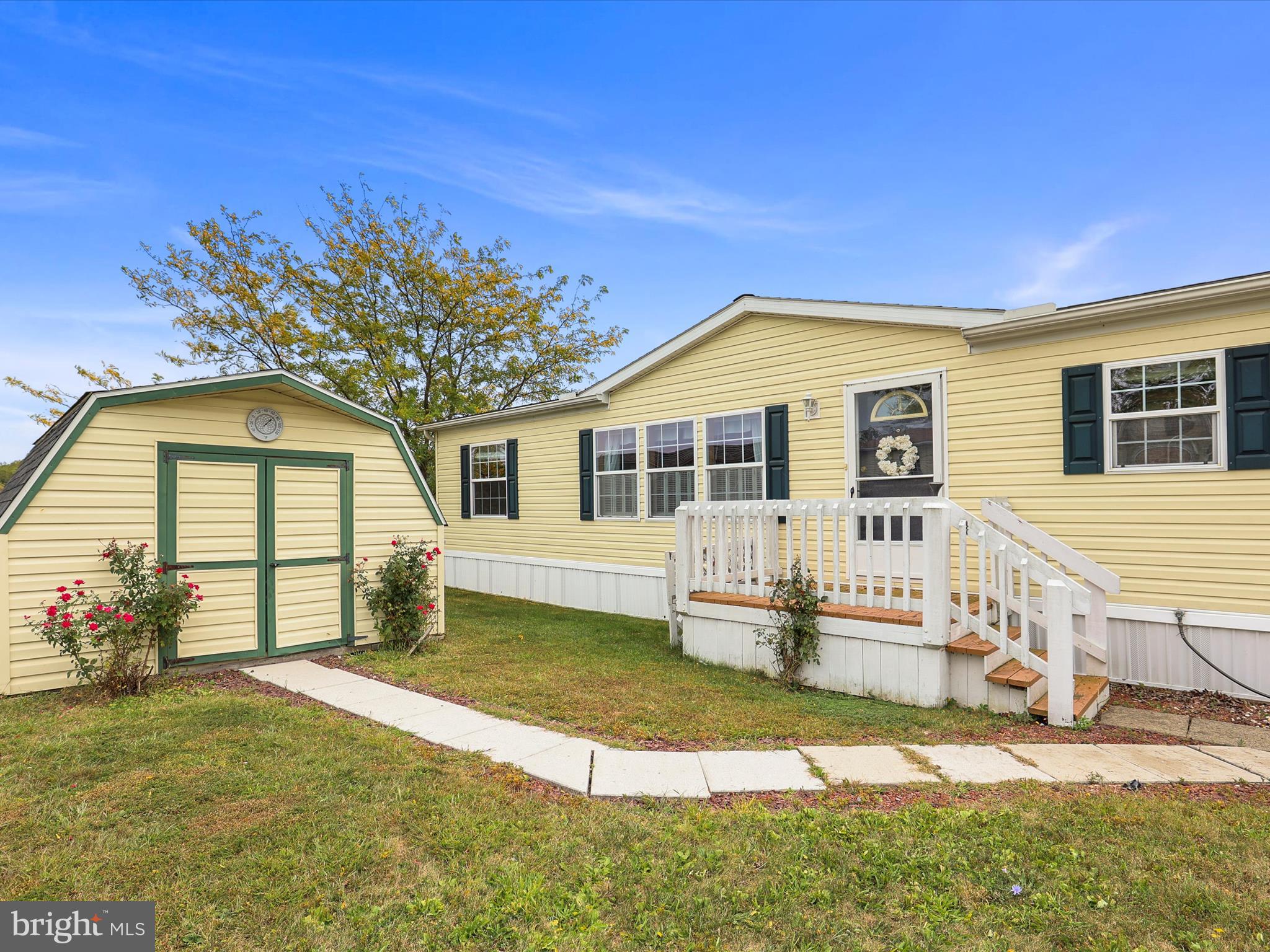 EAGLE VIEW COMMUNITY - Residential