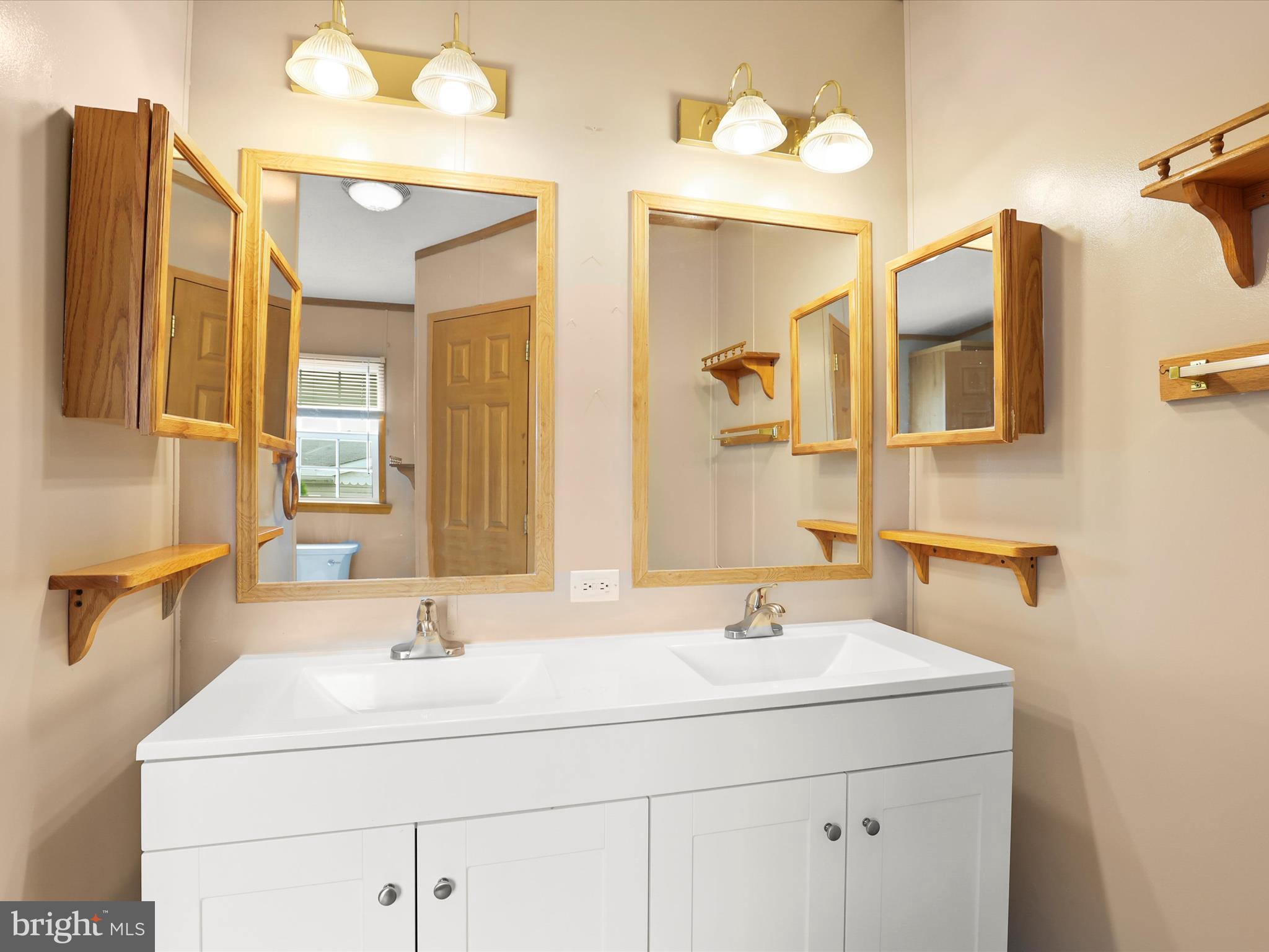 EAGLE VIEW COMMUNITY - Residential