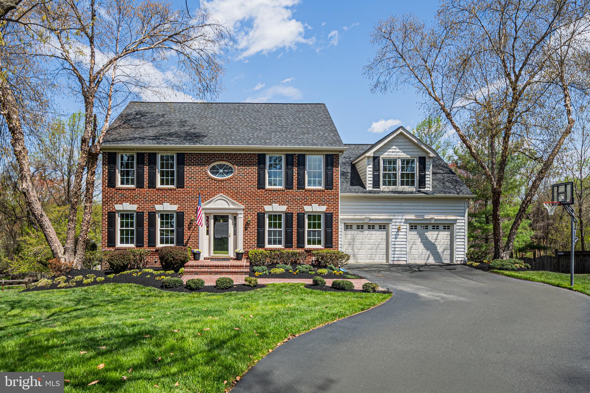 ROCKBURN TOWNSHP - Residential